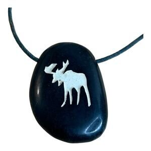 Vintage Carved Onyx Stone Moose Pendant Necklace